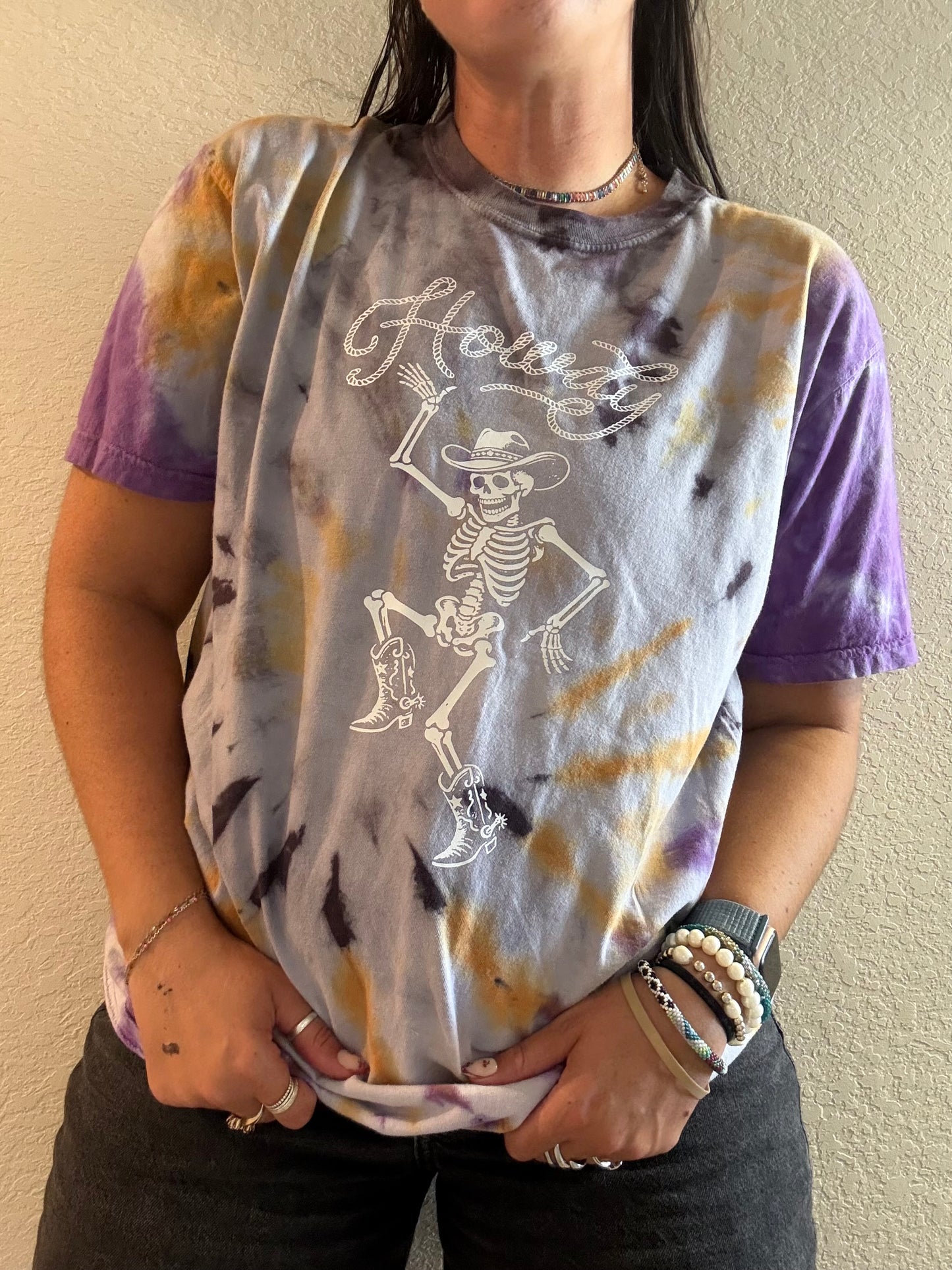Howdy Skeleton Tee