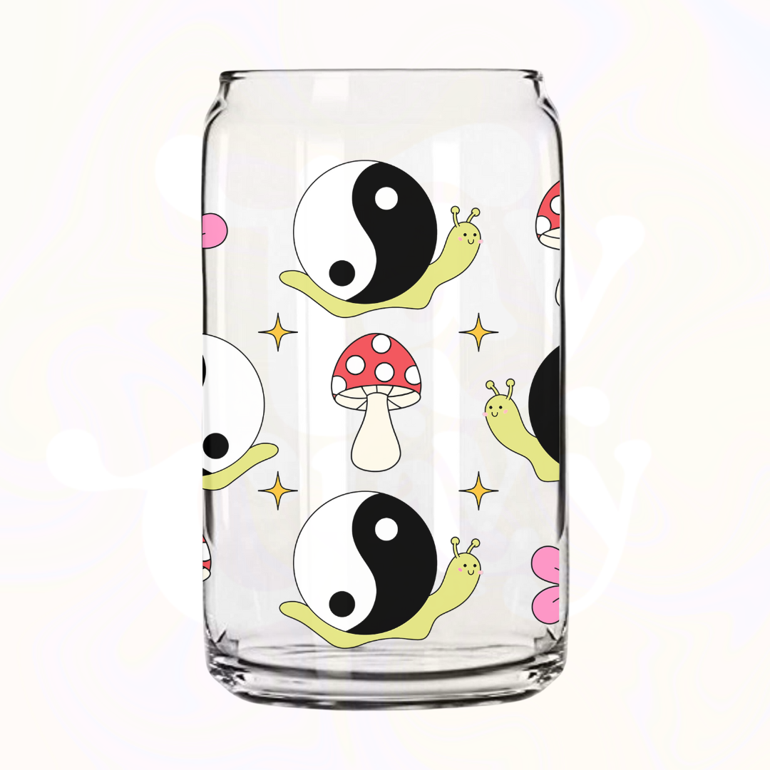 Yin Yang Snails 16oz Glass Can with Bamboo Lid & Glass Straw